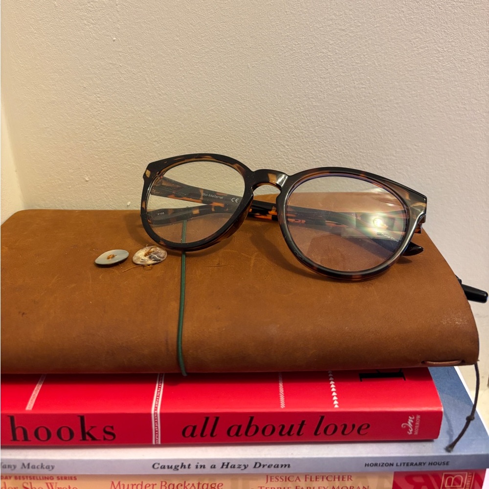 Pela blue blocker glasses